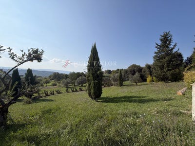 /international/fr/goult-provence-alpes-cote-d-azur-310105809718/