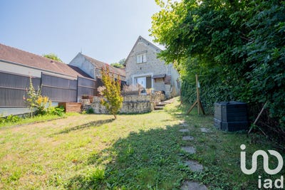 /international/fr/auffreville-brasseuil-ile-de-france-310099834648/