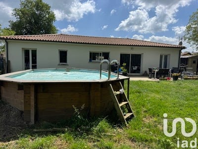 /international/fr/saint-ciers-d-abzac-aquitaine-310100273842/