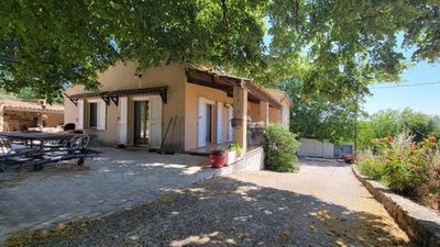 /international/fr/cruis-provence-alpes-cote-d-azur-310100461614/