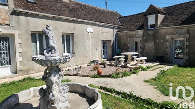 /international/fr/villethierry-burgundy-310100103567/