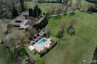 /international/fr/chateauneuf-grasse-provence-alpes-cote-d-azur-310101515715/