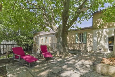 /international/fr/sommieres-languedoc-roussillon-310107625909/