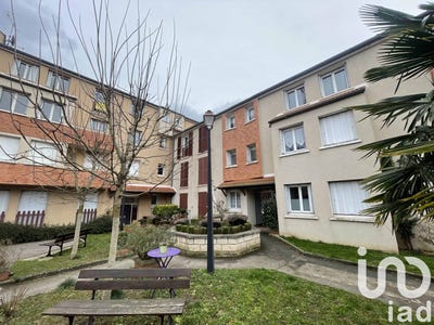 /international/fr/montereau-fault-yonne-ile-de-france-310098417480/