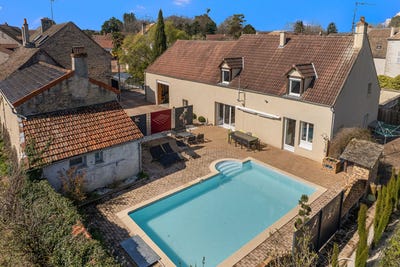 /international/fr/bligny-les-beaune-burgundy-310106944526/