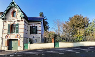 /international/fr/vichy-auvergne-310098318160/
