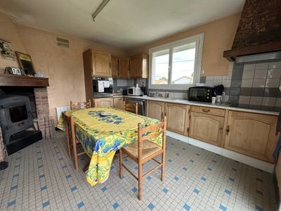 /international/fr/bressuire-charente-310108788475/?lang=th