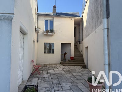 /international/fr/bourbon-lancy-burgundy-310106400980/