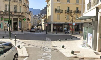 /international/fr/aix-les-bains-rhone-120092579720/