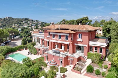 /international/fr/villefranche-sur-mer-provence-alpes-cote-d-azur-310101229711/?lang=pt
