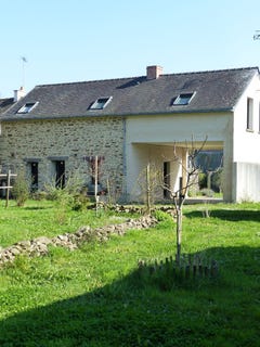 /international/fr/campbon-pays-de-la-loire-310100790428/