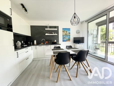 /international/fr/saint-cyprien-rhone-310108893537/