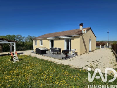 /international/fr/lachapelle-auzac-midi-pyrenees-310107215953/