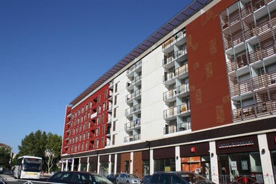 /international/fr/nimes-languedoc-roussillon-310100368016/