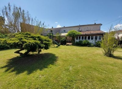/international/fr/saint-quantin-de-rancanne-charente-310108459769/