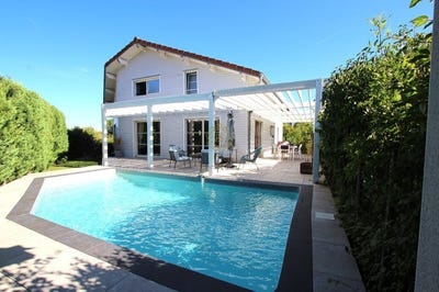 /international/fr/macon-burgundy-310110395082/