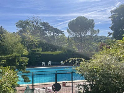 /international/fr/10-rue-francois-debergue-res-du-bois-fleuris-bat-les-erables-bougival-ile-de-france-310101207499/?lang=zh-tw