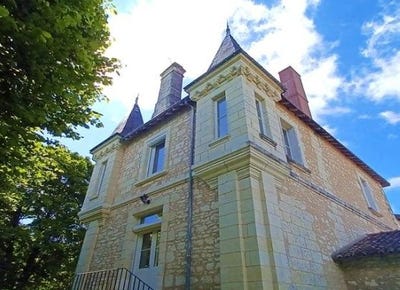 /international/fr/faye-la-vineuse-centre-val-de-loire-310110377279/