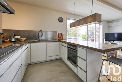 /international/fr/manosque-provence-alpes-cote-d-azur-310108948641/