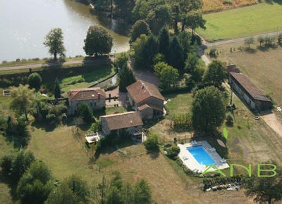 /international/fr/busserolles-aquitaine-310105342861/