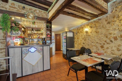 /international/fr/etampes-ile-de-france-310106569733/