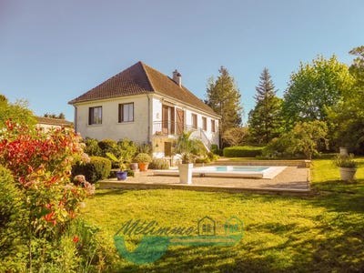 /international/fr/leugny-charente-310107887322/