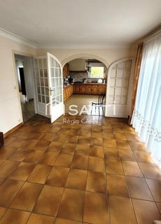 /international/fr/guipavas-brittany-310108312599/
