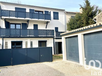 /international/fr/sainte-cecile-les-vignes-provence-alpes-cote-d-azur-310100431566/