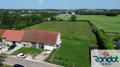 /international/fr/montigny-mornay-villeneuve-sur-vingeanne-burgundy-310108652214/