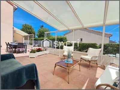 /international/fr/neuville-de-poitou-charente-310107473245/