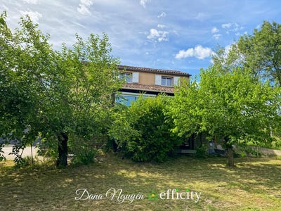 /international/fr/saint-privat-des-vieux-languedoc-roussillon-310105948256/