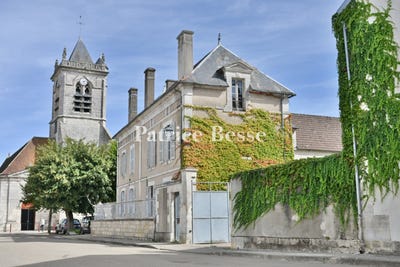 /international/fr/charentenay-burgundy-310120049542/
