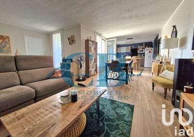 /international/fr/eragny-ile-de-france-310100886496/