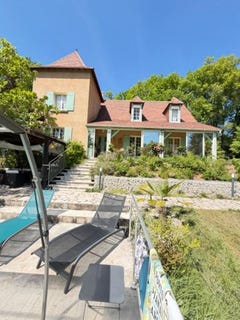 /international/fr/sarlat-la-caneda-aquitaine-310108454371/