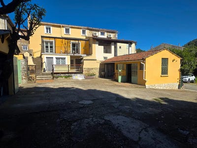 /international/fr/meyrannes-languedoc-roussillon-310107222362/