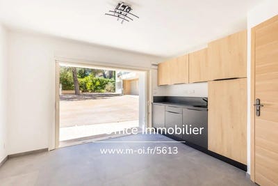 /international/fr/bandol-provence-alpes-cote-d-azur-310101175475/
