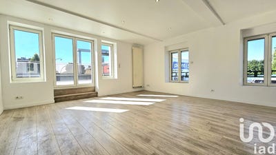 /international/fr/charleville-mezieres-ardennes-310103711787/