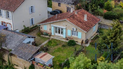 /international/fr/bassoues-midi-pyrenees-310108008757/