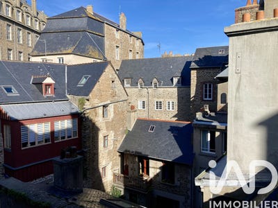 /international/fr/saint-malo-brittany-310102843732/