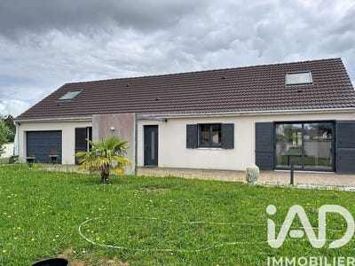 /international/fr/nargis-centre-val-de-loire-310108598657/