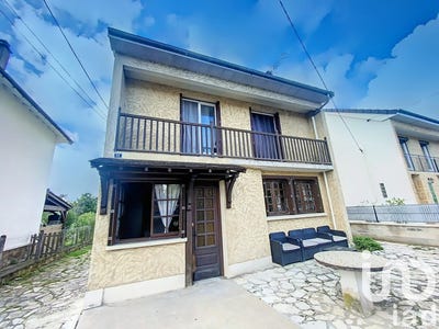 /international/fr/terrasson-lavilledieu-aquitaine-310099227135/