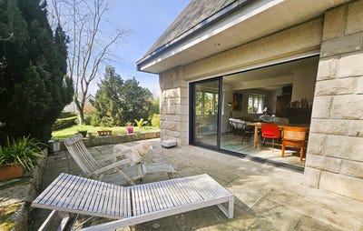 /international/fr/dinan-brittany-310106912901/