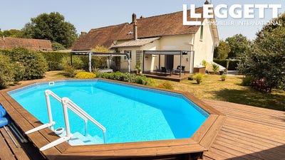 /international/fr/ladignac-le-long-limousin-310101650639/