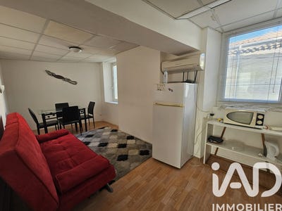 /international/fr/saint-chinian-languedoc-roussillon-310103745994/