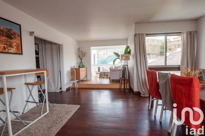 /international/fr/le-pecq-ile-de-france-310098118348/