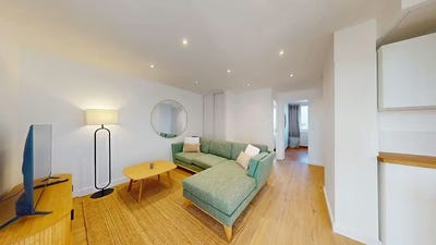 /international/fr/rue-edouard-branly-bron-rhone-310106822366/