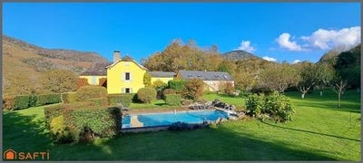 /international/fr/oloron-sainte-marie-aquitaine-310106997401/