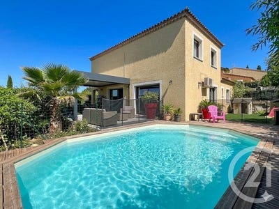 /international/fr/abeilhan-languedoc-roussillon-310108291659/