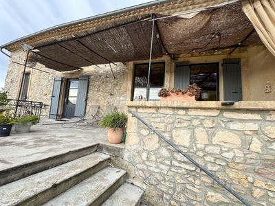 /international/fr/cornillon-languedoc-roussillon-310103616442/?lang=th