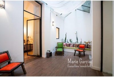 /international/fr/nimes-languedoc-roussillon-310108530701/